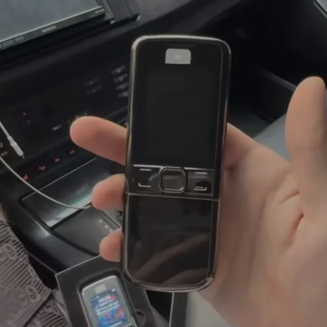 Nokia Arte 8800 Juoda